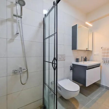 Villa Kizilbella 2, Lueks Havuzlu Korunakli Tas *