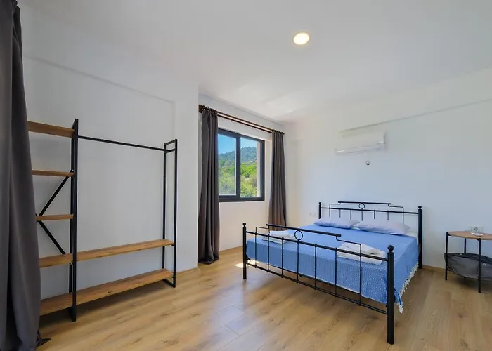 Kizilbella 2, Lueks Havuzlu Korunakli Tas Fethiye